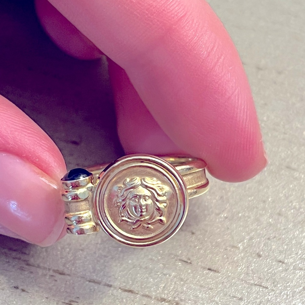 Topaz & 14K gold ring